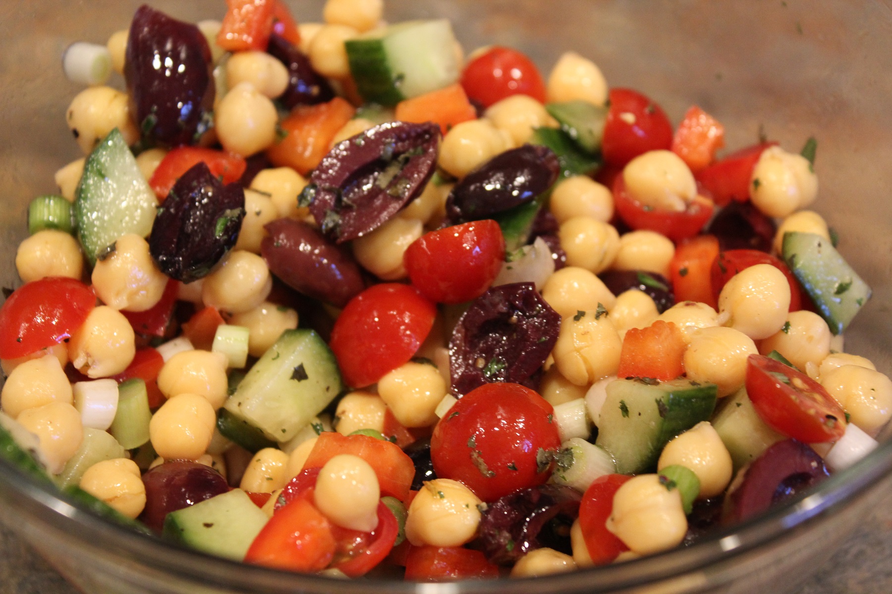 Mediterranean Garbanzo Bean Salad